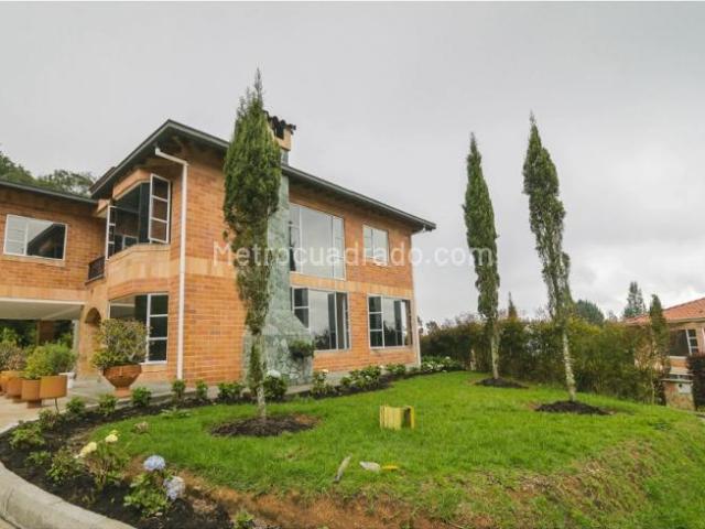 Casa en Arriendo, Loma Del Escobero, Envigado