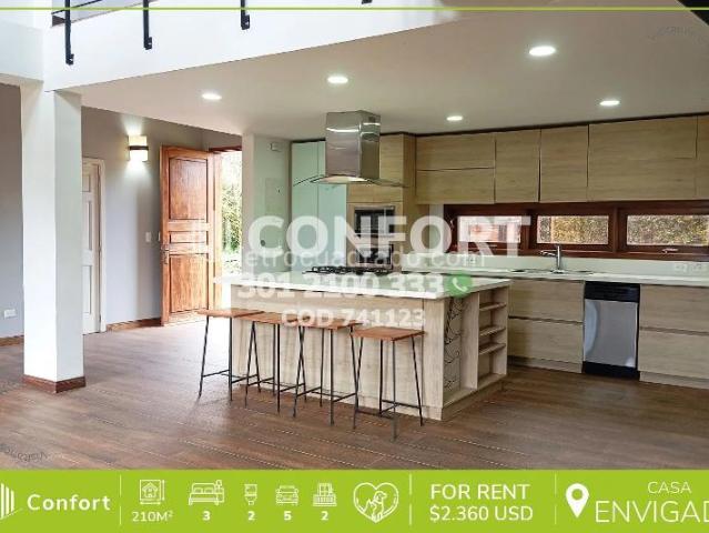 Casa en Arriendo, Loma Del Escobero, Envigado