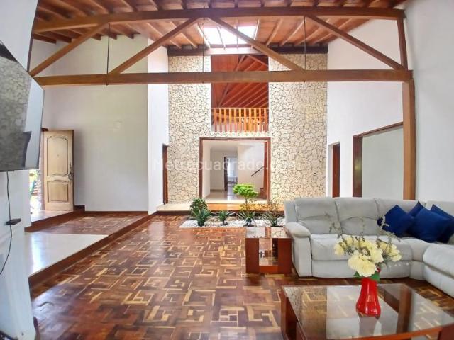 Casa en Arriendo, Loma El Chocho, Envigado