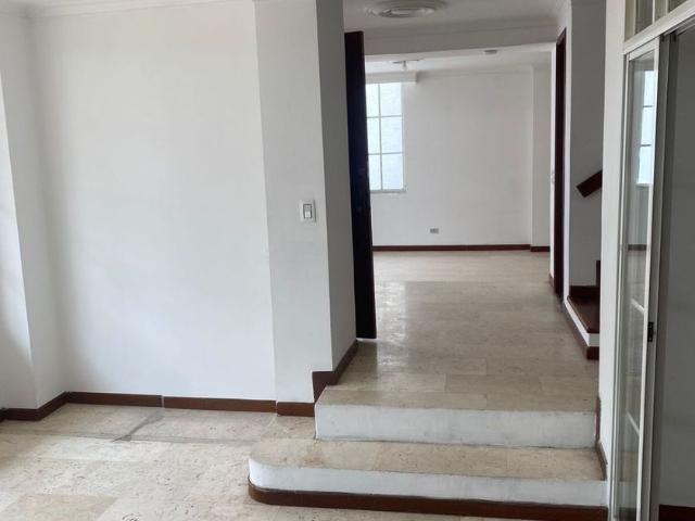 Casa en arriendo Los Alamos, Universidad
