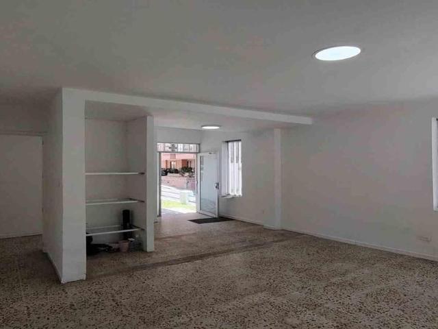 Casa en arriendo Los Alpes, Universidad