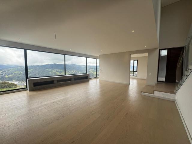 Casa en arriendo, Los encenillos