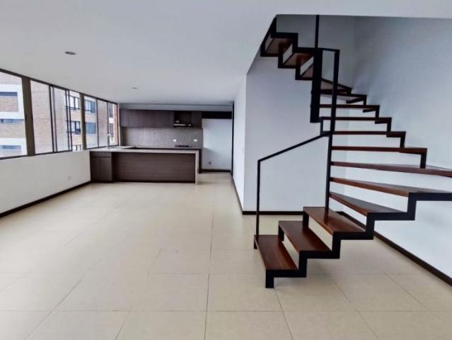 Casa en arriendo, Padre marianito