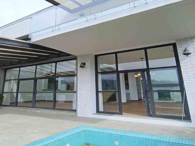 Casa en arriendo Palermo, Manizales