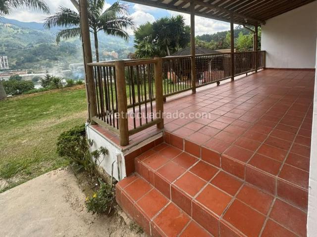 Casa en Arriendo, Pan De Azucar, Sabaneta
