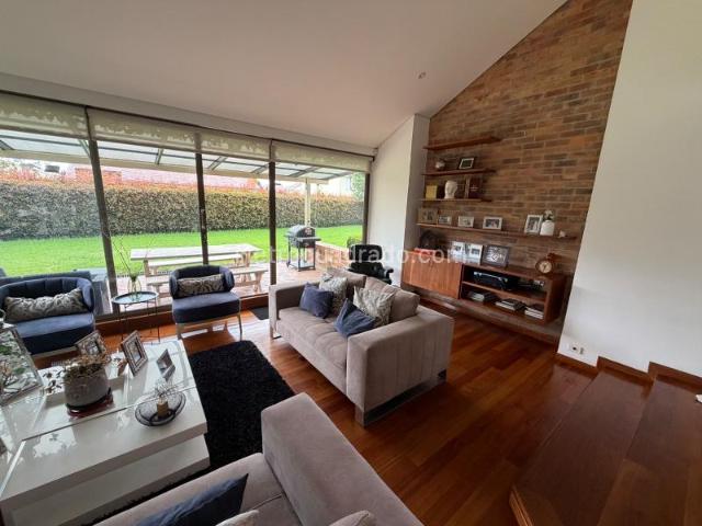 Casa en Arriendo, Parcelas, Cota Incluye Siberia