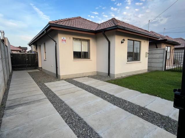 Casa En Arriendo, Parque San Valentìn