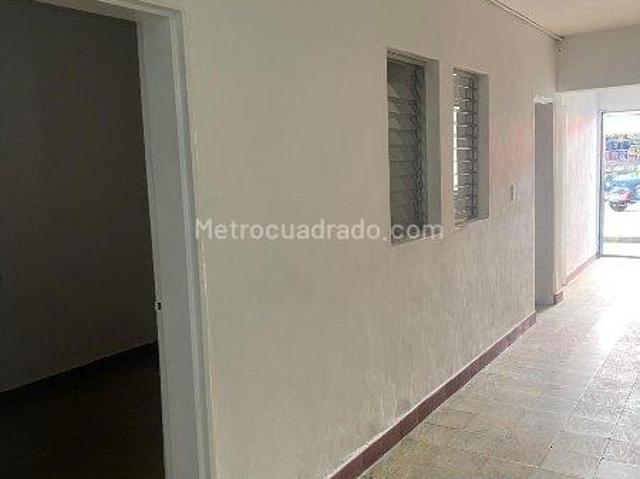 Casa en Arriendo, Perez, Bello