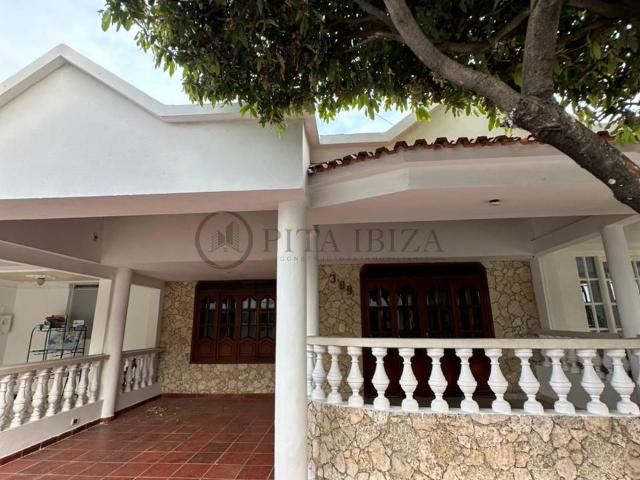 Casa en arriendo, Prados del este