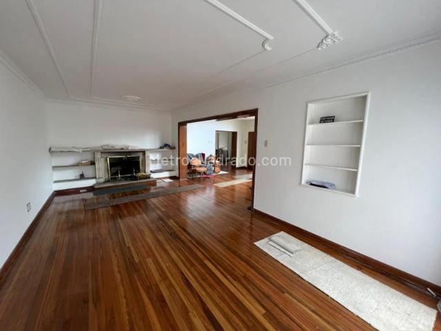 Casa en Arriendo, QUINTA CAMACHO, Bogotá D.C
