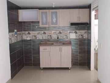 Casa en arriendo Quintanares, Soacha