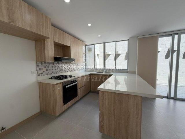 Casa en Arriendo, San Antonio De Pereira, Rionegro
