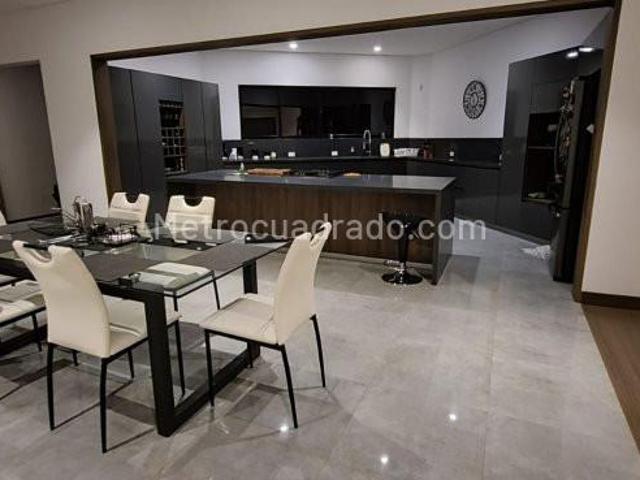 Casa en Arriendo, San Antonio De Pereira, Rionegro