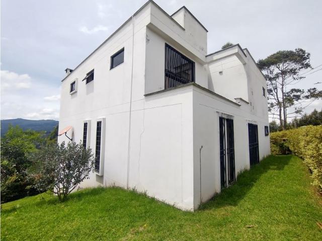 Casa en arriendo San Antonio, Guarne, Antioquia, Col