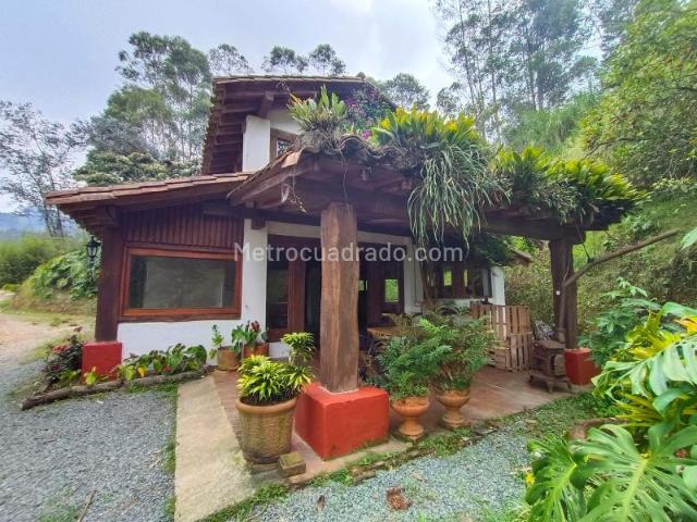 Casa en Arriendo, San Isidro, La Estrella