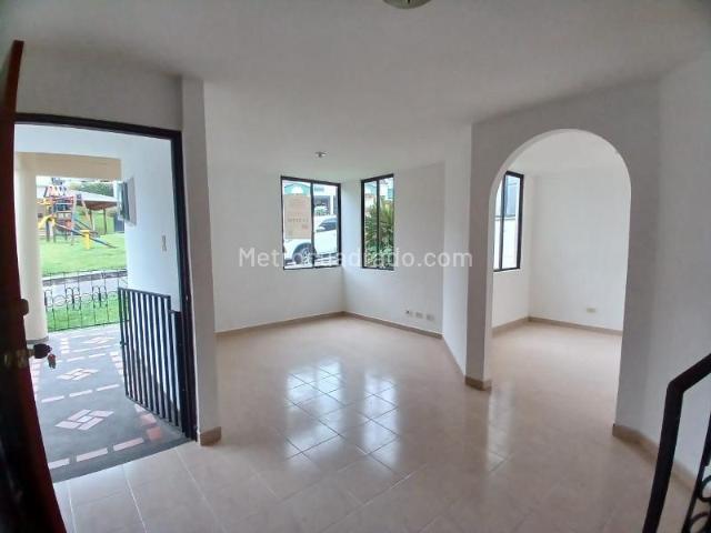 Casa en Arriendo, SAN LUIS, Pereira