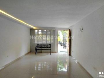 Casa en Arriendo, Santa Monica, Medellín