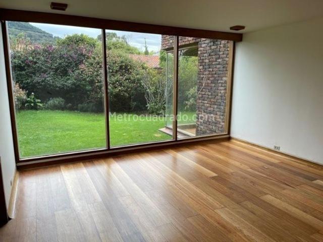Casa en Arriendo, SANTA BARBARA, Bogotá D.C