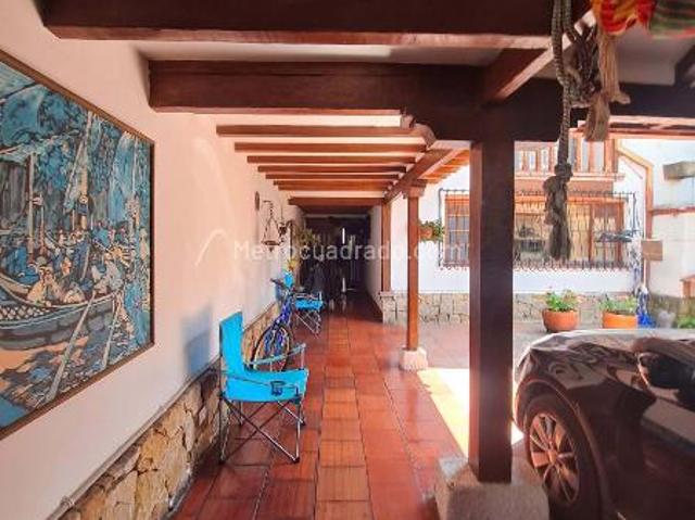 Casa en Arriendo, SANTA BARBARA, Bogotá D.C