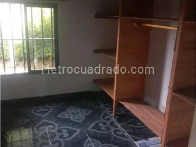 Casa en Arriendo, Santa Elena, Medellín