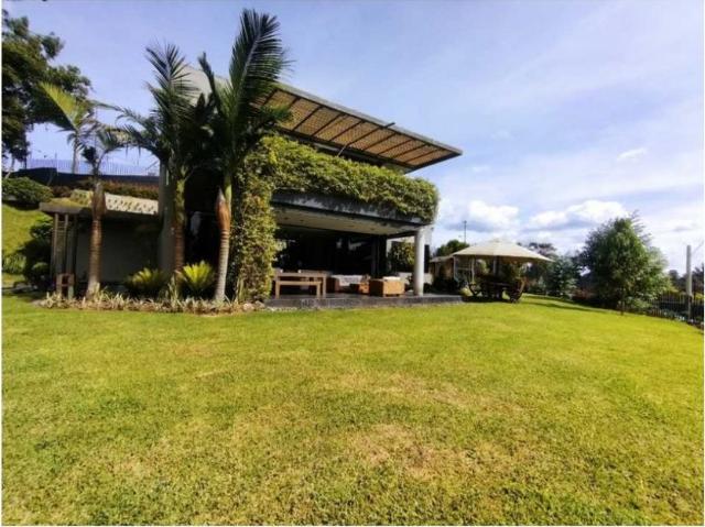 Casa en arriendo Santa Elena, Envigado, Valle De Aburrá, Antioquia, Rap Del Agua Y La Montaña, 050017, Colombia