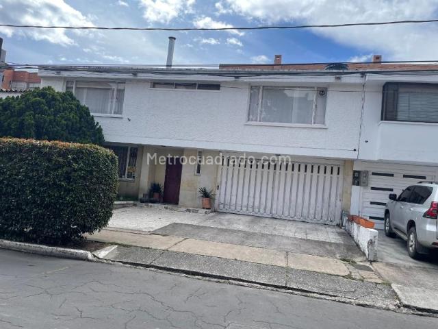 Casa en Arriendo, SANTA PAULA, Bogotá D.C