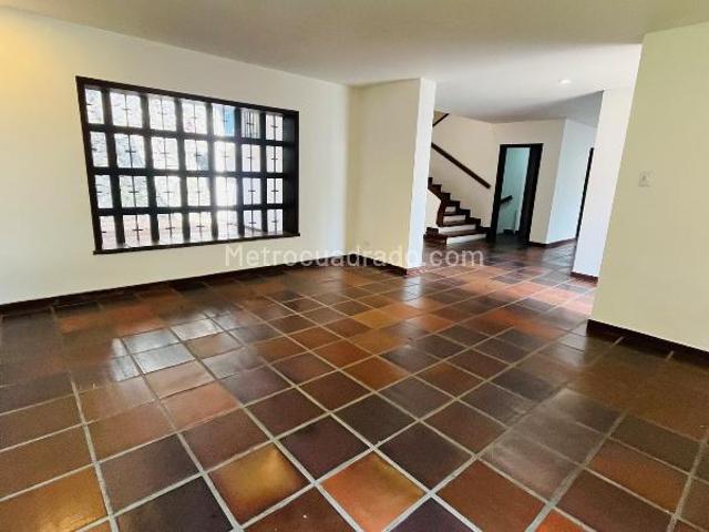 Casa en Arriendo, SANTA RITA, Cali