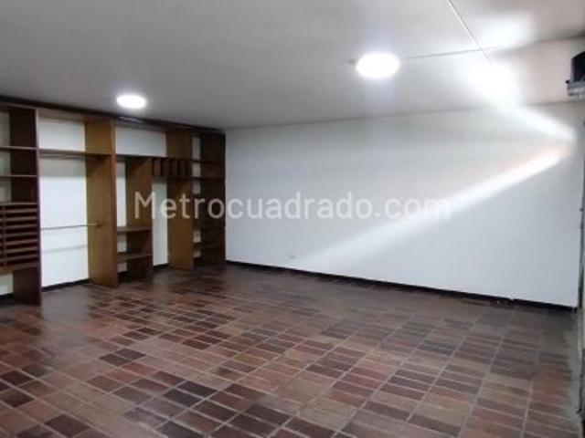 Casa en Arriendo, Santa Rita, Cali