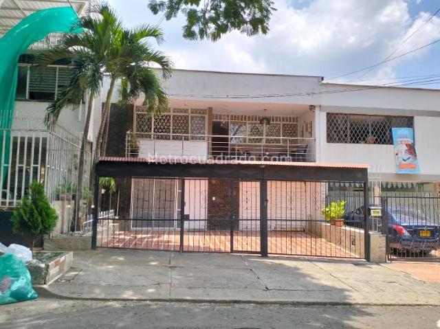 Casa en Arriendo, Santa Rita, Cali