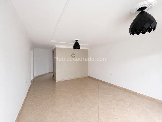 Casa en Arriendo, Santa Teresita, Medellín