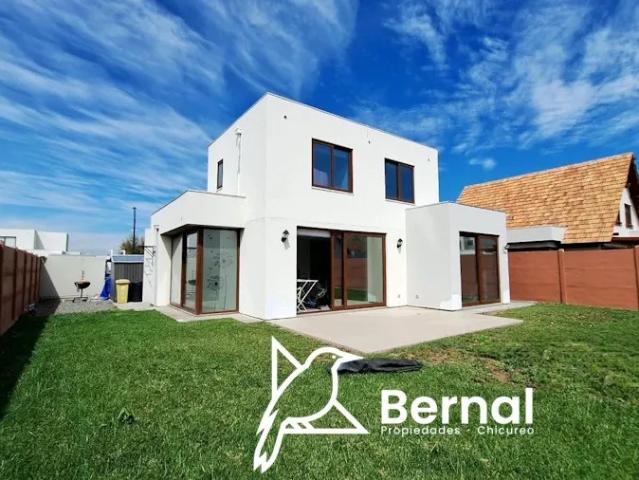 Casa En Arriendo Seminueva Santa Elena De Chicureo