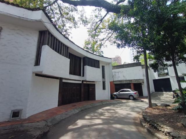 Casa en arriendo Terrón Colorado, Cali