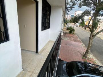 Casa en arriendo, Universidad