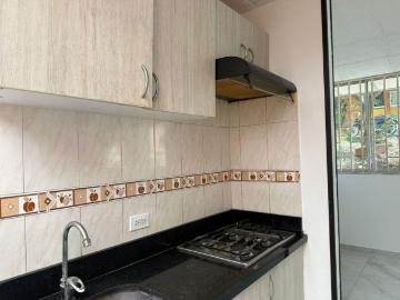 Casa en arriendo Urbanización Senderos De Las Acacias, Barrio Portachuelo, Cl. 44b, Girardot, Cundinamarca, Colombia