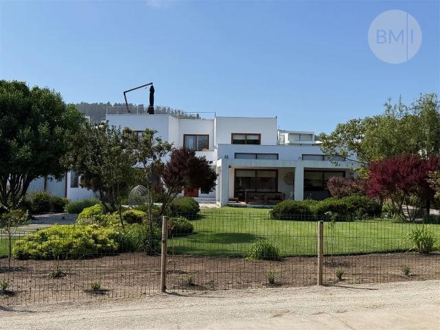 Casa En Arriendo Vacacional De 6 Dormitorios En Marbella