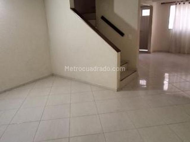 Casa en Arriendo, VILLA ALSACIA Castilla Marsella, Bogotá D.C