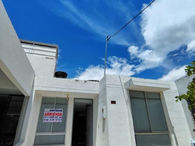 Casa en arriendo, Villa antigua