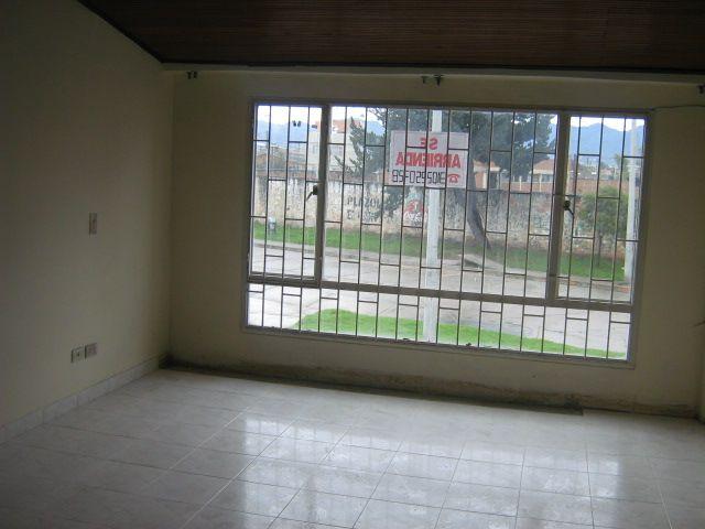 Casa en arriendo, Villa del rio