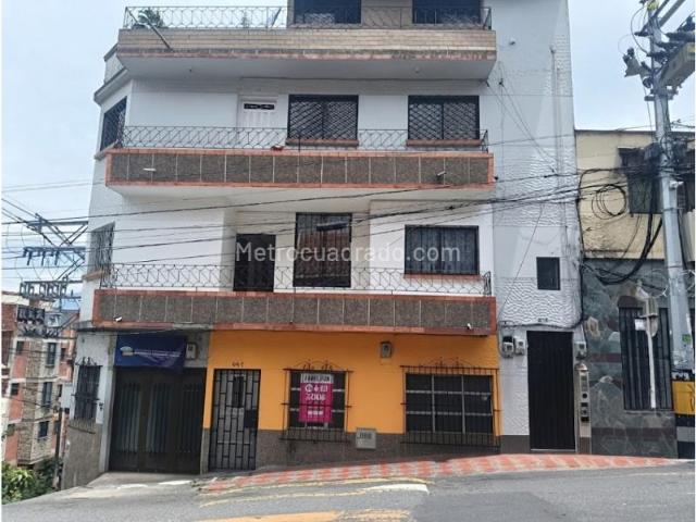 Casa en Arriendo, Villa Hermosa, Medellín