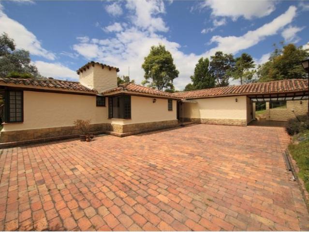 Casa en arriendo Yerbabuena, Chía