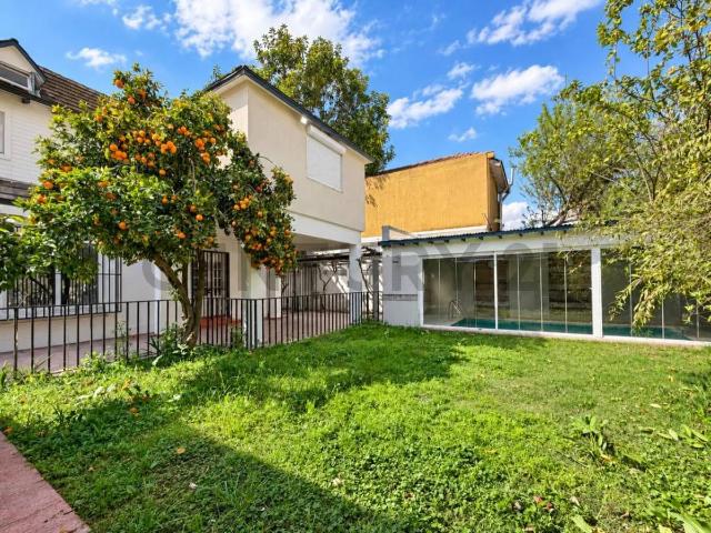 Casa en arriendo, ñuñoa, metro villa frei
