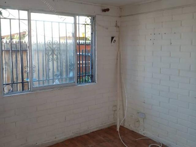 Casa en arriendo, 2D 1B