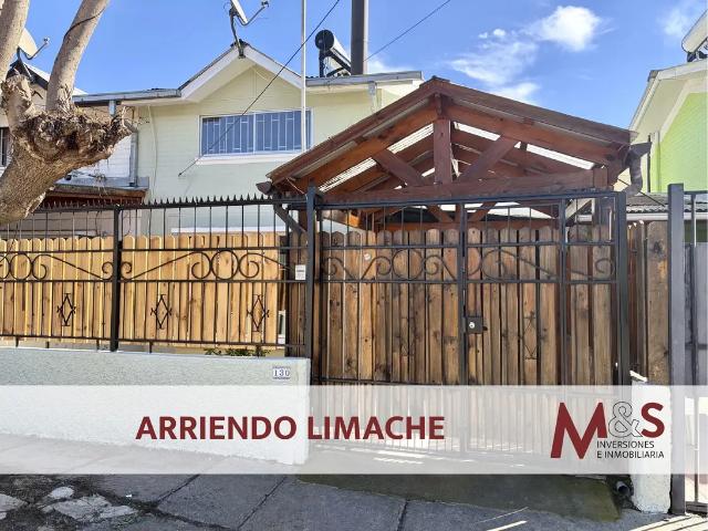 Casa En Arriendo 3d2b En Centro De Limache Viejo, 93m2
