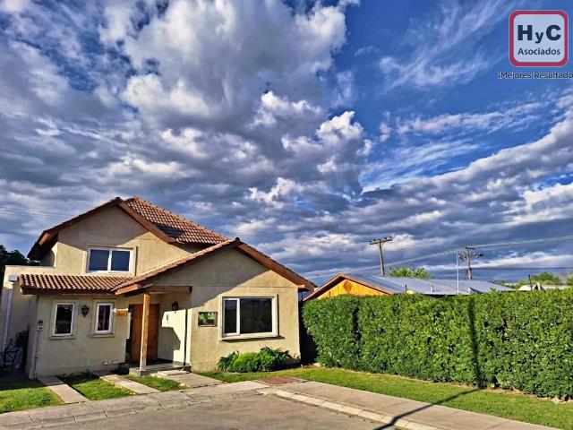 Casa en arriendo 3D | 3 B | Sala de Estar | Estac. Lindero