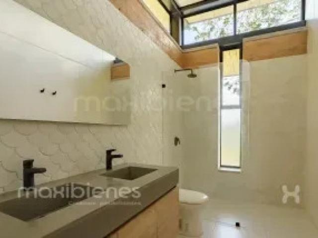 CASA en ARRIENDO/VENTA