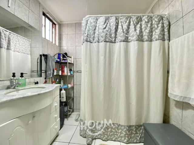 Casa en Arturo Moya Grau | 5 dormitorios por 4400.00 en Maipú