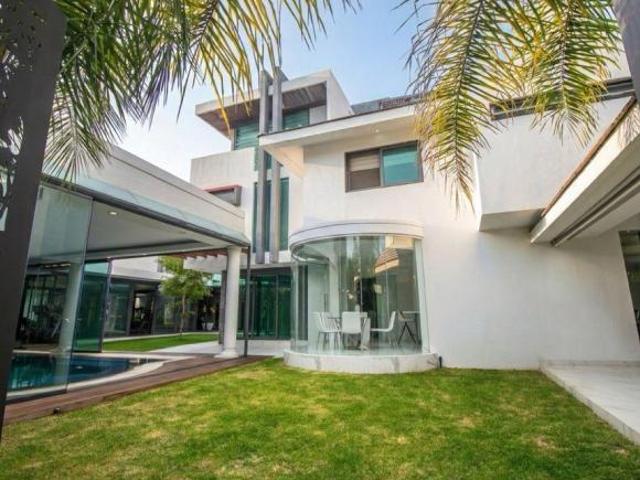 Casa en Bugambilias en Coto 815m2