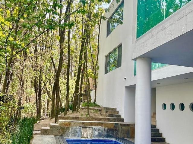 Casa en Bugambilias en Renta, Coto Privado, Zapopan