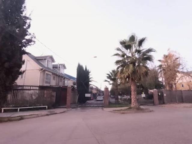 CASA EN BUIN ORIENTE EXCELENTE CONECTIVIDAD