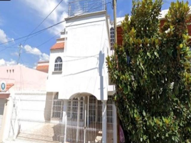 Casa en Bur?crata